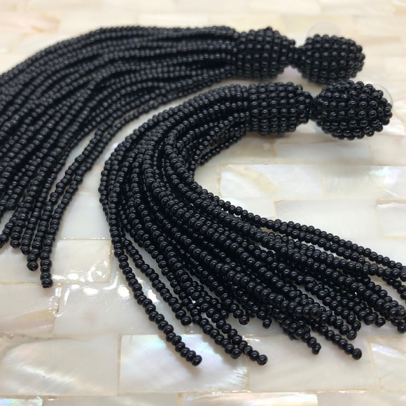 ⭐️New⭐️ Post Drop Black Beaded Tassel Earrings - Picture 7 of 9